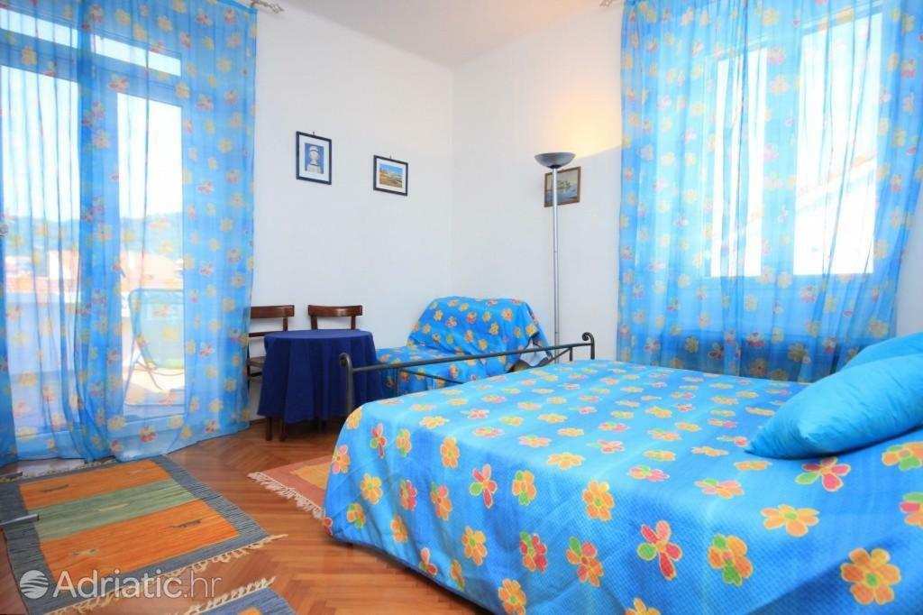 Apartments Radica Preko Exterior photo